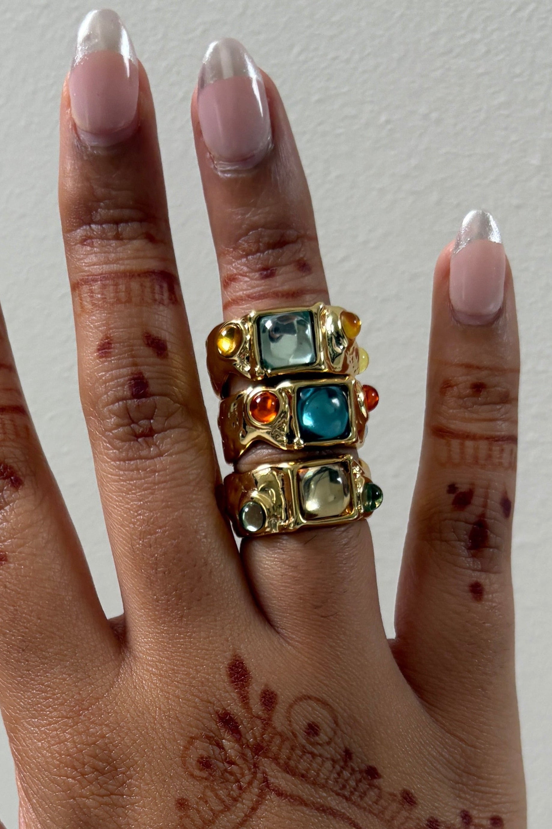 Chunky Gold Ring (Grey and Yellow)